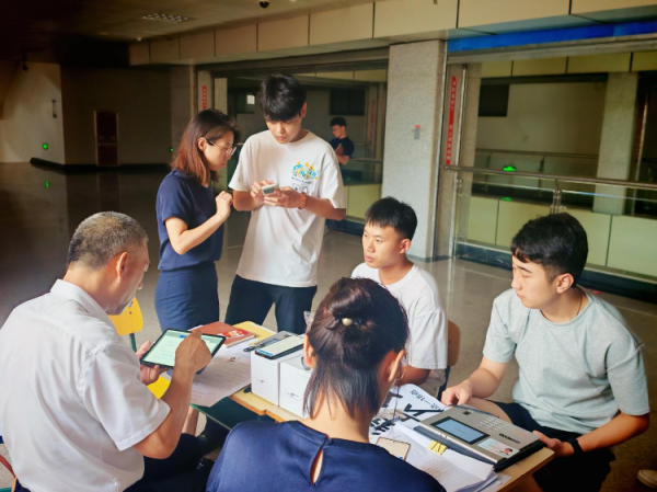 涌融优配 金融服务进校园，银校企合作开启新篇章—恒丰银行青岛市北支行银校企产教融合项目首战告捷